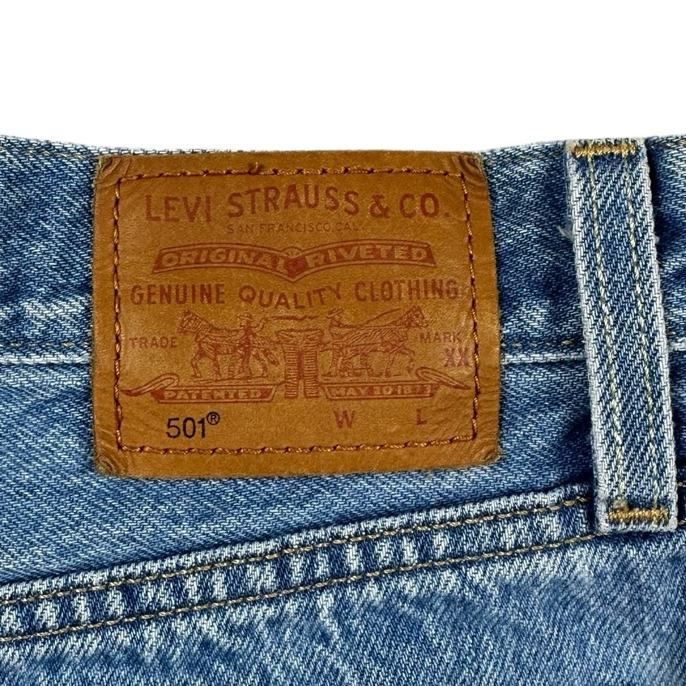LEVI’S: Premium 501 Women’s Distressed Jean Shorts -Size 26 - Picture 5 of 12